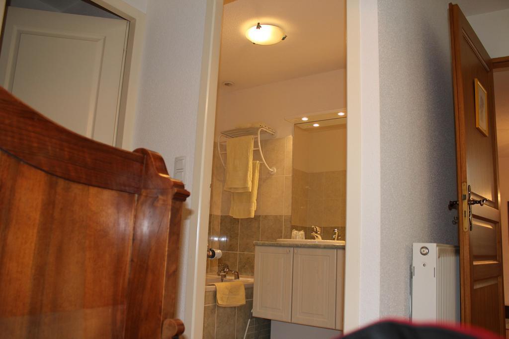 Bed and Breakfast Le Lavoir Peintre Экстерьер фото