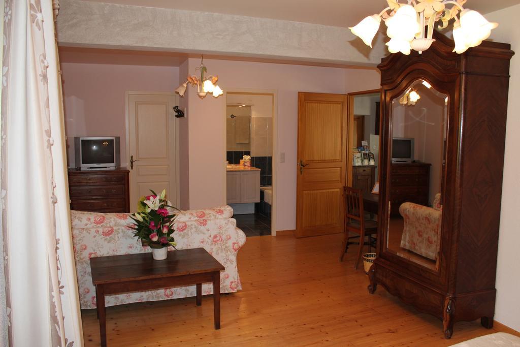 Bed and Breakfast Le Lavoir Peintre Экстерьер фото