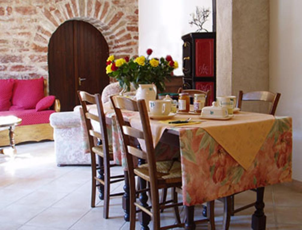 Bed and Breakfast Le Lavoir Peintre Экстерьер фото